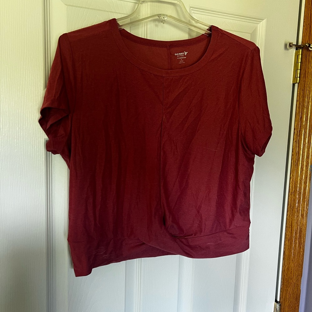 Old Navy Red Crop T-Shirt Short‎ Sleeve